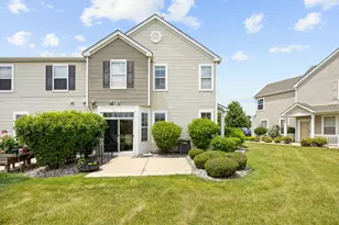 25025 Clare Cir, Manhattan, IL 60442 - Photo 4