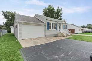 1215 S Lincoln Blvd, Centralia, IL 62801 - Photo 2
