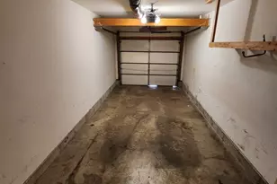 765 Washington St, Woodstock, IL 60098 - Photo 12