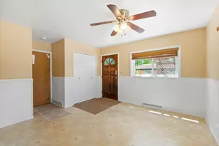 818 Leahy Circle, Des Plaines, IL 60016 - Photo 18