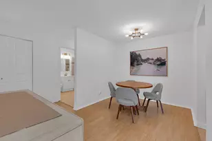 1450 Sandpebble Dr, Wheeling, IL 60090 - Photo 8