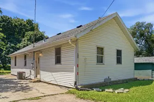 200 W 15th St, Rock Falls, IL 61071 - Photo 14