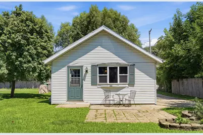 200 W 15th Street, Rock Falls, IL 61071 - Photo 2