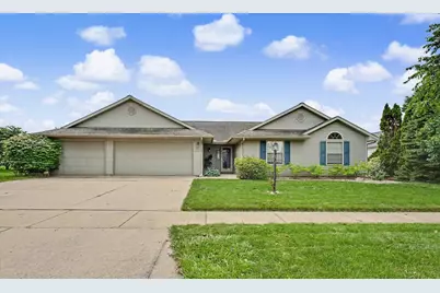 3701 Englewood Drive, Champaign, IL 61822 - Photo 2