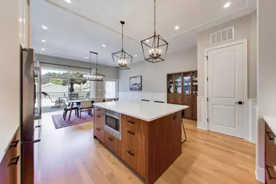 5028 W Ainslie Street W, Chicago, IL 60630 - Photo 10