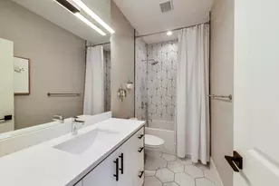 5028 W Ainslie Street W, Chicago, IL 60630 - Photo 22