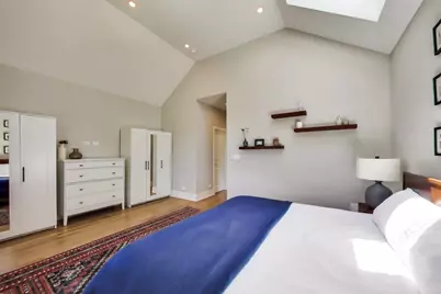 5028 W Ainslie Street W, Chicago, IL 60630 - Photo 16