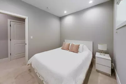 5028 W Ainslie Street W, Chicago, IL 60630 - Photo 30