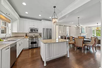 460 Pennsylvania Avenue #C, Glen Ellyn, IL 60137 - Photo 12