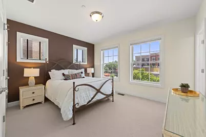 460 Pennsylvania Avenue #C, Glen Ellyn, IL 60137 - Photo 24
