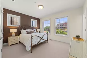 460 Pennsylvania Ave, Glen Ellyn, IL 60137 - Photo 24