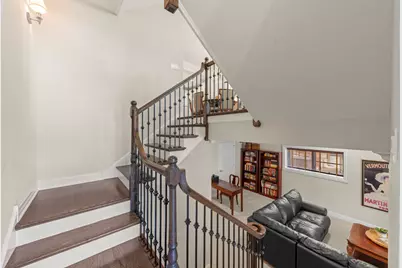 460 Pennsylvania Avenue #C, Glen Ellyn, IL 60137 - Photo 16