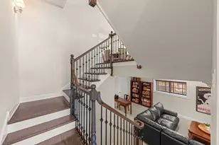 460 Pennsylvania Ave, Glen Ellyn, IL 60137 - Photo 16