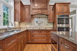 27033 W Coventry Ct, Lake Barrington, IL 60010 - Photo 12