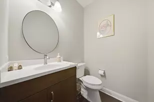 259 Pembrook Ln, Mundelein, IL 60060 - Photo 16