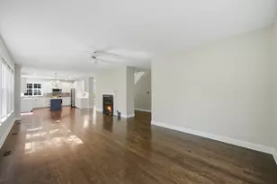 259 Pembrook Ln, Mundelein, IL 60060 - Photo 10