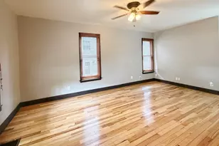 26 Monroe Ave, Elgin, IL 60123 - Photo 6
