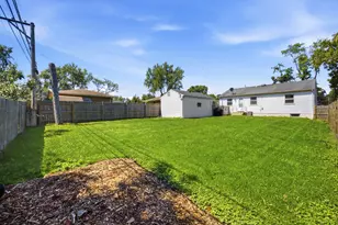 219 N Berteau Ave, Bartlett, IL 60103 - Photo 38