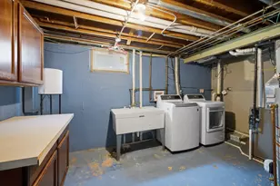 219 N Berteau Ave, Bartlett, IL 60103 - Photo 32