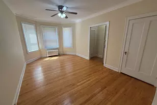 2111 Grove Ave, Berwyn, IL 60402 - Photo 2
