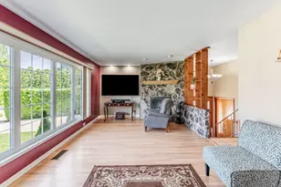 433 E Cherry Hill Dr, Addison, IL 60101 - Photo 4