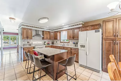 433 E Cherry Hill Drive, Addison, IL 60101 - Photo 6