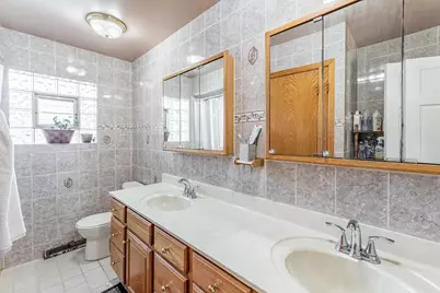 433 E Cherry Hill Drive, Addison, IL 60101 - Photo 12