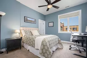 1453 W Irving Park Rd, Chicago, IL 60613 - Photo 16