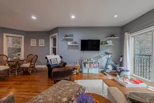 2127 N Clark St, Chicago, IL 60614 - Photo 4