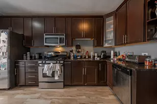 2127 N Clark St, Chicago, IL 60614 - Photo 10