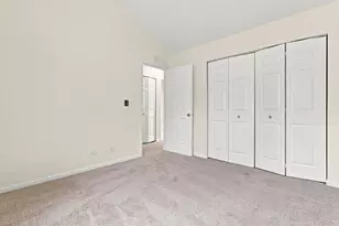 1509 N St Marks Pl, Palatine, IL 60067 - Photo 12