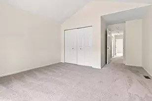 1509 N St Marks Pl, Palatine, IL 60067 - Photo 8