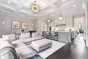 1634 W Surf St, Chicago, IL 60657 - Photo 22