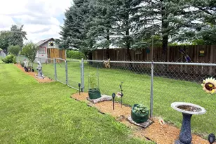 110 N Seigel St, Lostant, IL 61334 - Photo 38