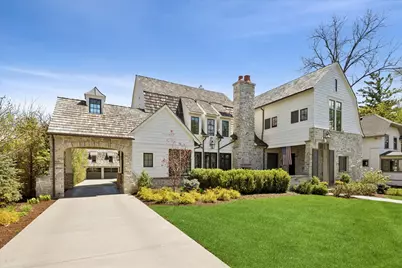 281 Forest Avenue, Glen Ellyn, IL 60137 - Photo 1