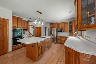 1404 Jonester Ct, Naperville, IL 60563 - Photo 10