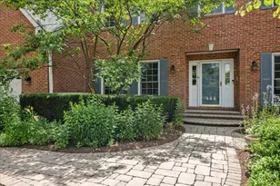 1404 Jonester Ct, Naperville, IL 60563 - Photo 2