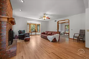 1404 Jonester Ct, Naperville, IL 60563 - Photo 14