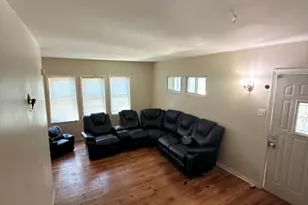 13921 S Atlantic Ave, Riverdale, IL 60827 - Photo 18