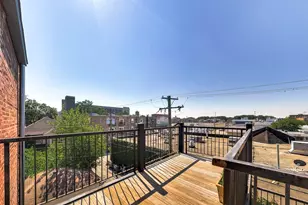 4821 N Kimball Ave, Chicago, IL 60625 - Photo 18
