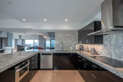175 E Delaware Place #7201-7202, Chicago, IL 60611 - Photo 18