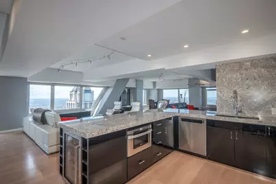 175 E Delaware Place #7201-7202, Chicago, IL 60611 - Photo 16