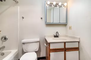 3305 Sunset Ave, Waukegan, IL 60087 - Photo 14