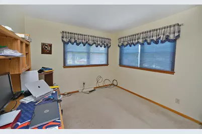 749 Fort Street, Ottawa, IL 61350 - Photo 10