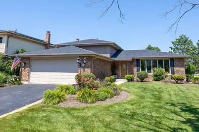 17207 Valley Drive, Tinley Park, IL 60487 - Photo 2