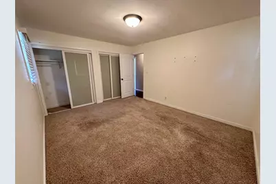 2325 12th Street, Peru, IL 61354 - Photo 10