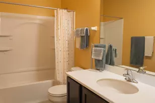 442 Plaza Pl, Aurora, IL 60504 - Photo 18