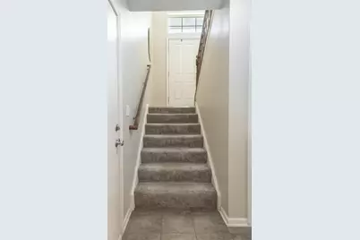 442 Plaza Place, Aurora, IL 60504 - Photo 2