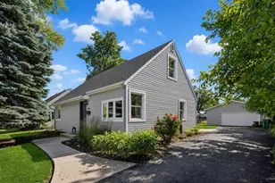507 N Craig Pl, Lombard, IL 60148 - Photo 2