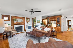 23 N Columbia St, Naperville, IL 60540 - Photo 28